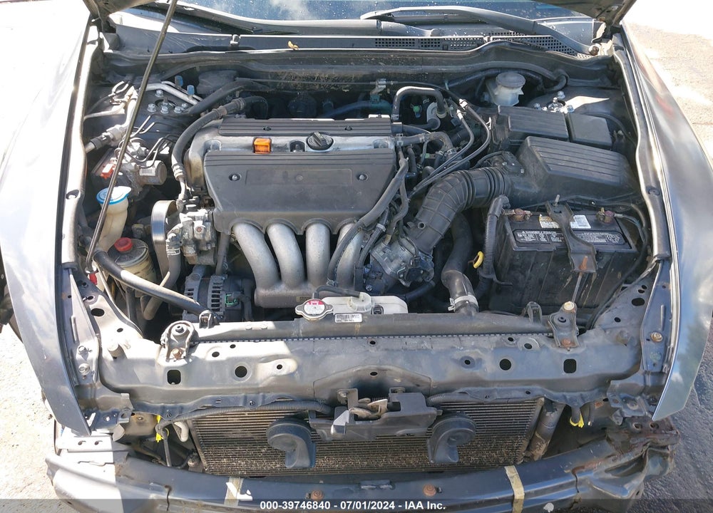 2004 HONDA ACCORD 2.4 LX VIN: 1HGCM56344A156009