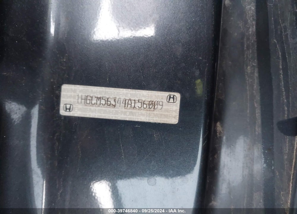 2004 HONDA ACCORD 2.4 LX VIN: 1HGCM56344A156009