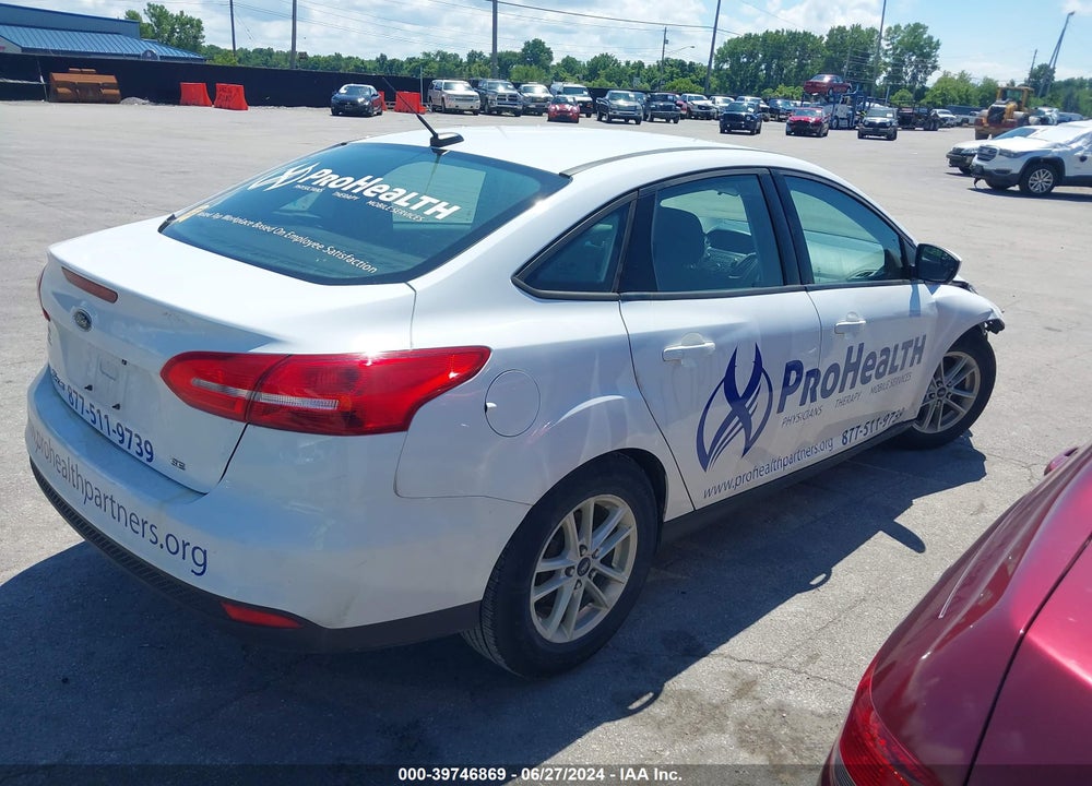 2018 FORD FOCUS SE VIN: 1FADP3F29JL286055