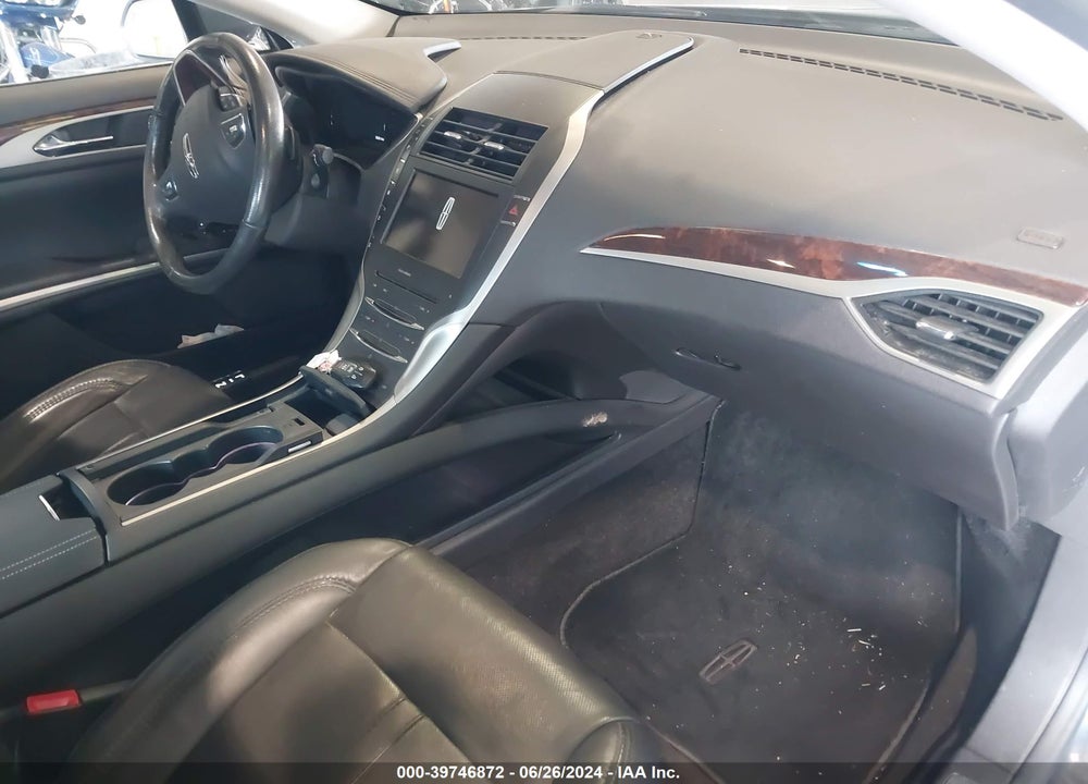 2014 LINCOLN MKZ VIN: 3LN6L2J9XER815772