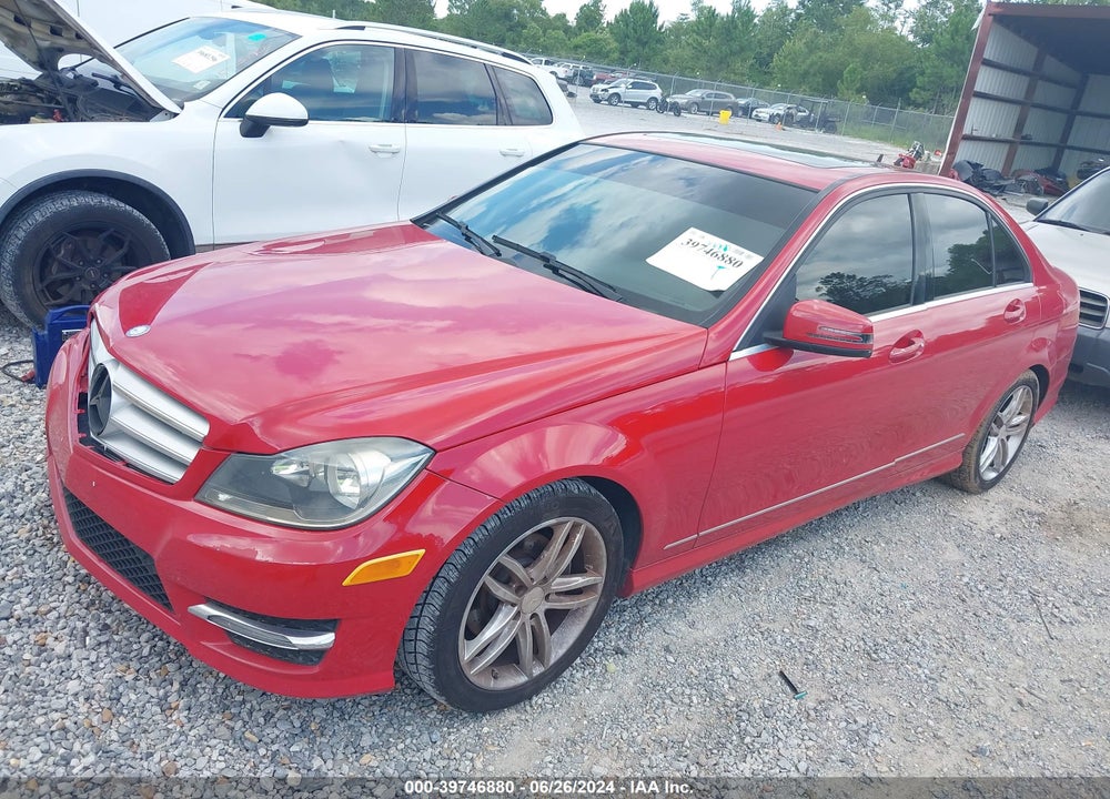 2013 MERCEDES-BENZ C 250 LUXURY/SPORT VIN: WDDGF4HB0DR296946