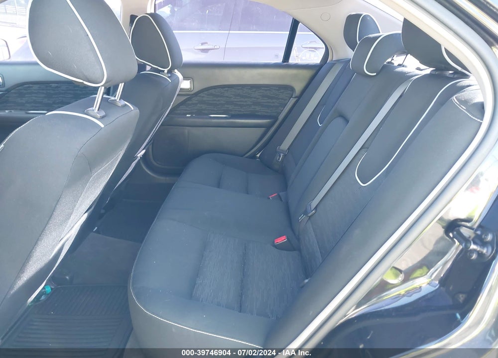 2011 FORD FUSION SE VIN: 3FAHP0HA4BR153565