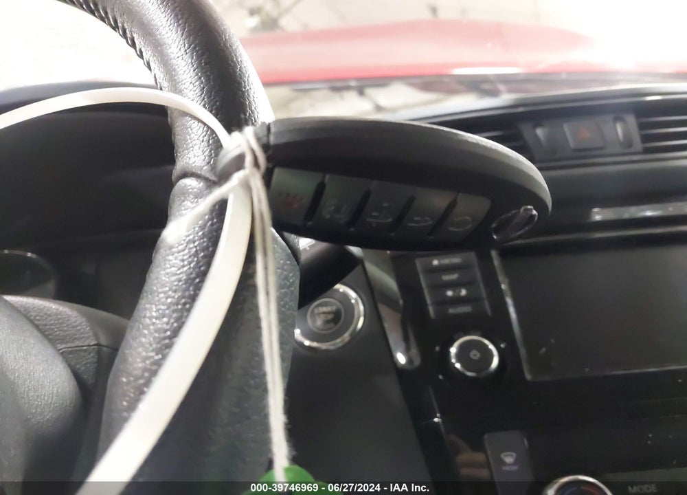 2019 NISSAN ROGUE SV VIN: 5N1AT2MV5KC776084