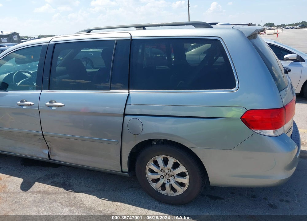 2008 HONDA ODYSSEY EX-L VIN: 5FNRL38758B041187