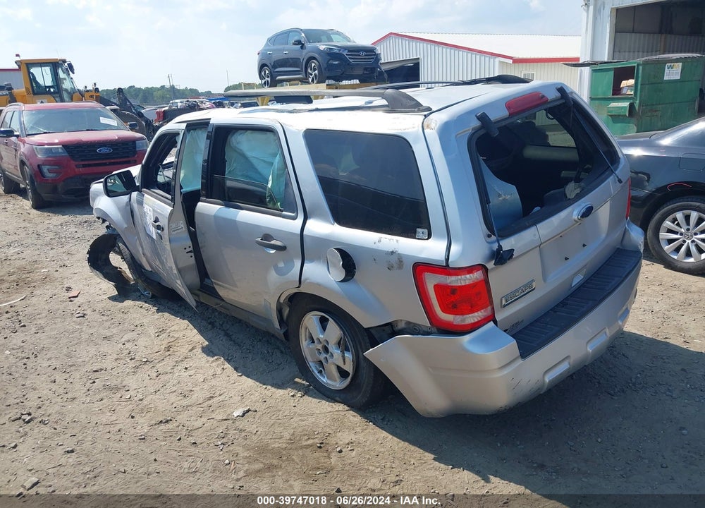 2010 FORD ESCAPE XLT VIN: 1FMCU0D72AKC97248