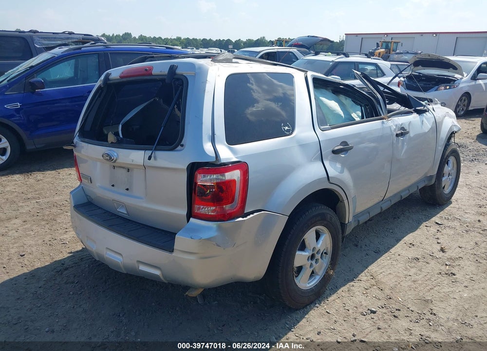 2010 FORD ESCAPE XLT VIN: 1FMCU0D72AKC97248