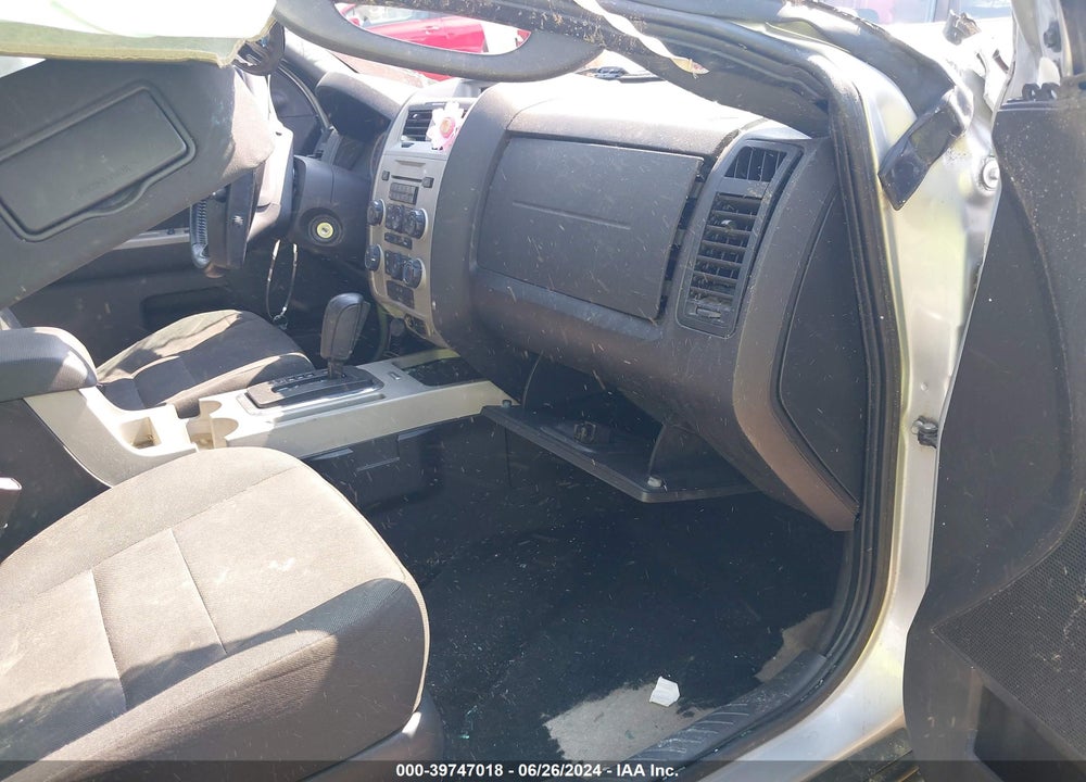 2010 FORD ESCAPE XLT VIN: 1FMCU0D72AKC97248