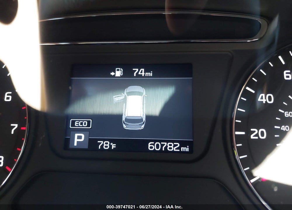 2020 KIA SORENTO 2.4L L VIN: 5XYPG4A38LG664569