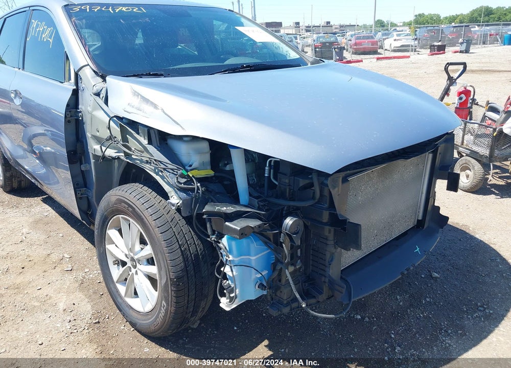 2020 KIA SORENTO 2.4L L VIN: 5XYPG4A38LG664569