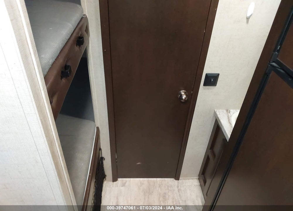 2020 FOREST RIVER EAST WEST VIN: 5ZT2DEC26L9001174