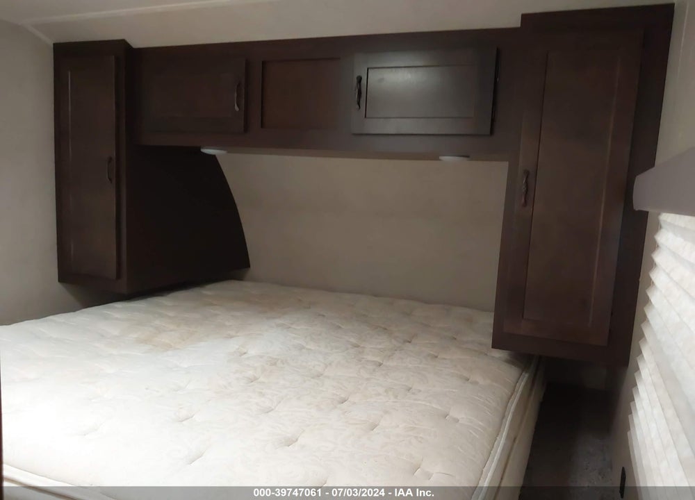 2020 FOREST RIVER EAST WEST VIN: 5ZT2DEC26L9001174