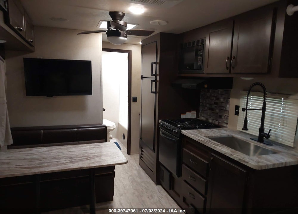 2020 FOREST RIVER EAST WEST VIN: 5ZT2DEC26L9001174
