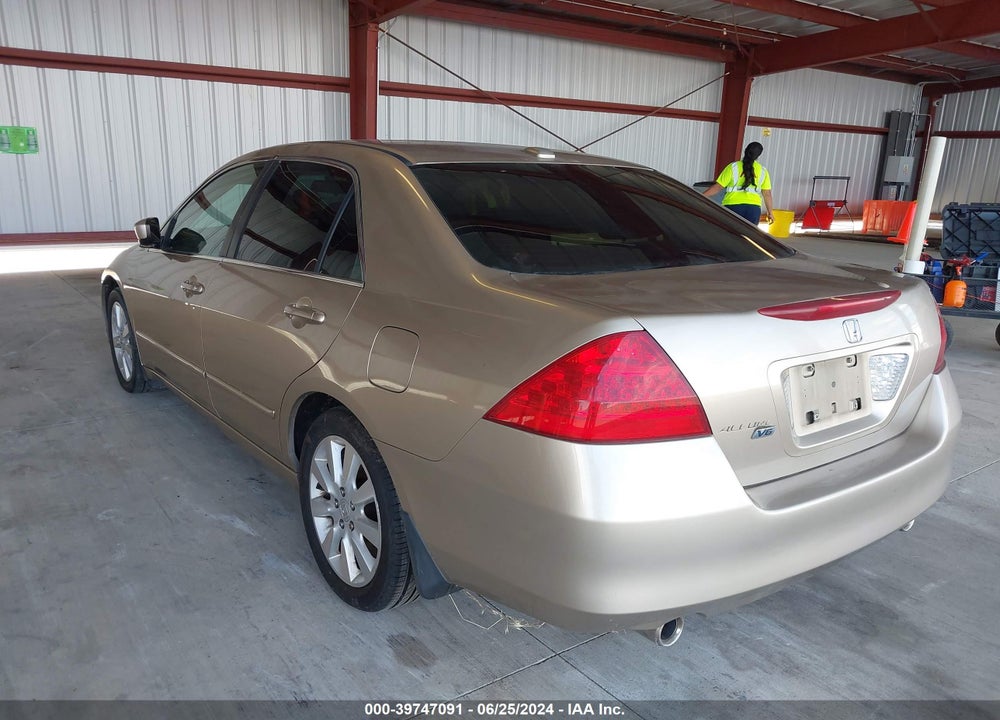 2006 HONDA ACCORD VIN: 1HGCM66526A058025
