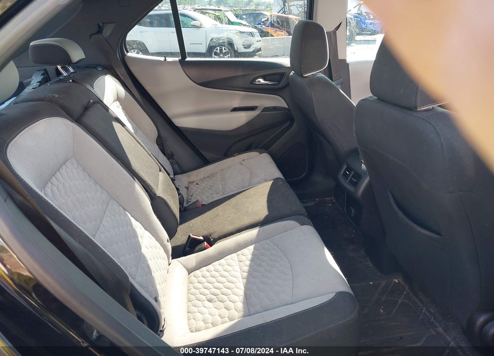 2018 CHEVROLET EQUINOX LT VIN: 3GNAXTEX3JL314017
