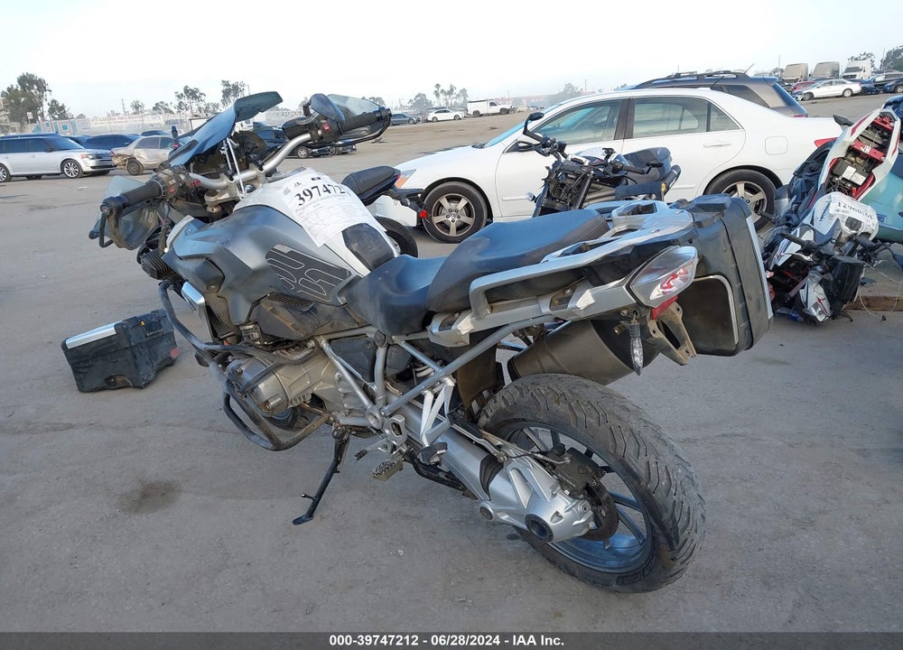 2014 BMW R1200 GS VIN: WB10A1108EZ186436