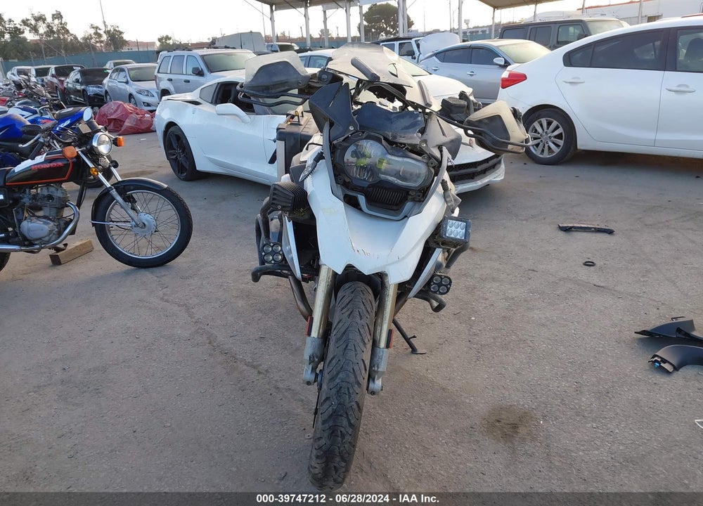 2014 BMW R1200 GS VIN: WB10A1108EZ186436