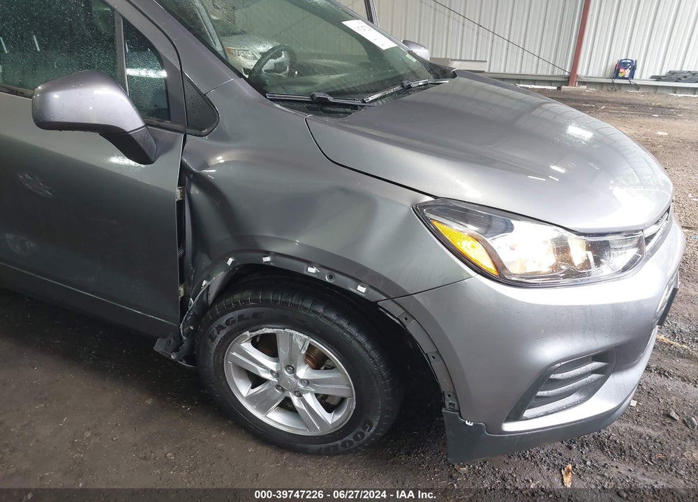 2020 CHEVROLET TRAX AWD LS VIN: 3GNCJNSB5LL176157