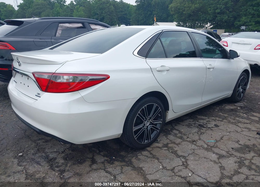 2016 TOYOTA CAMRY SE VIN: 4T1BF1FKXGU179104