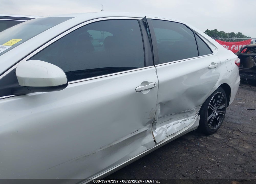 2016 TOYOTA CAMRY SE VIN: 4T1BF1FKXGU179104