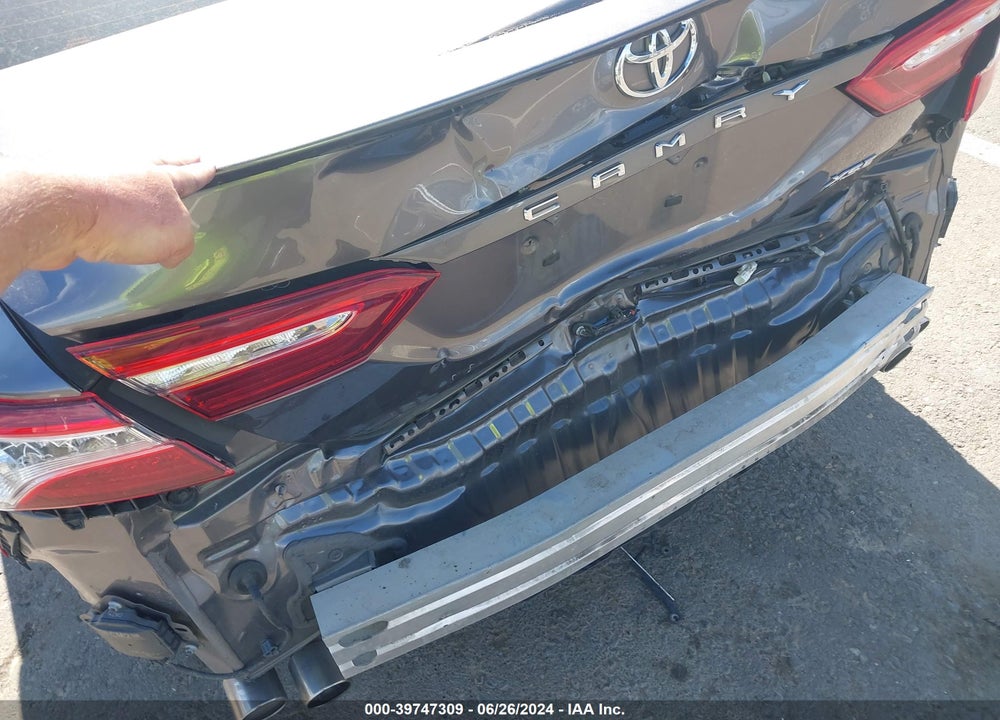 2020 TOYOTA CAMRY XSE V6 VIN: 4T1KZ1AK8LU033664