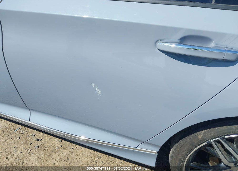 2022 HONDA ACCORD HYBRID TOURING VIN: 1HGCV3F95NA006983
