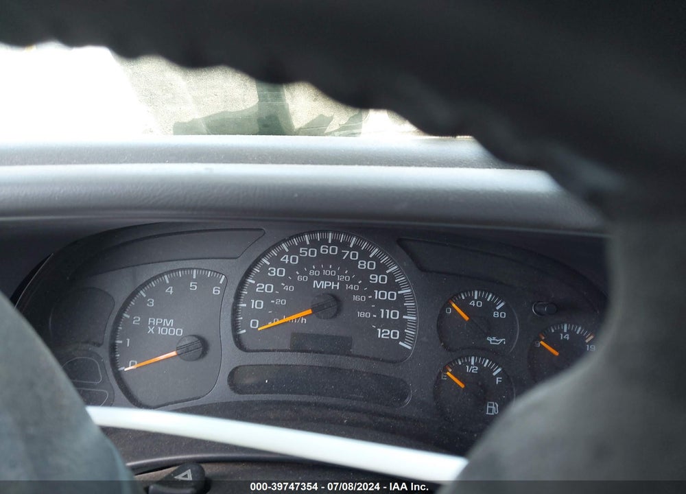2005 GMC YUKON SLT VIN: 1GKEC13T85J164322