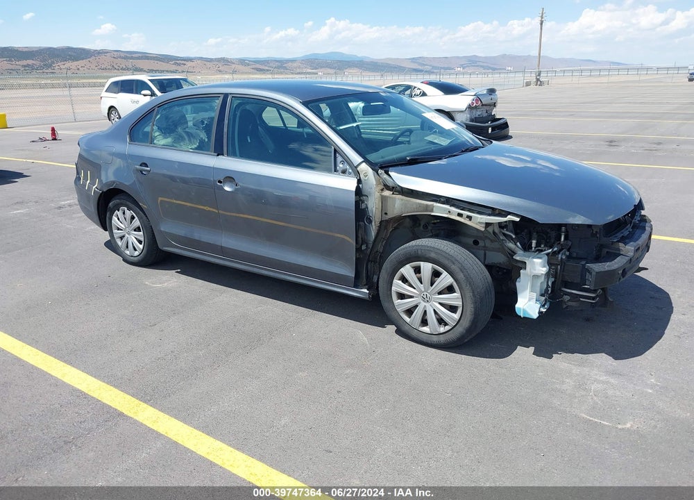 2014 VOLKSWAGEN JETTA 2.0L S VIN: 3VW2K7AJ1EM313613