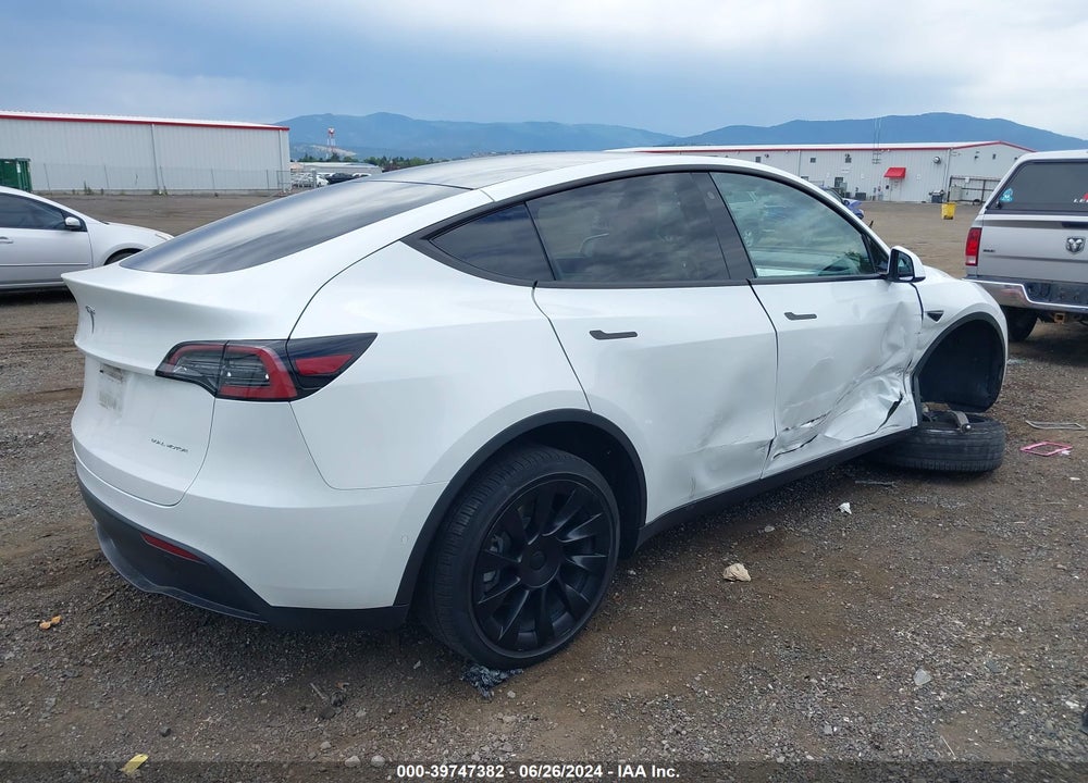 2020 TESLA MODEL Y LONG RANGE DUAL MOTOR ALL-WHEEL DRIVE VIN: 5YJYGDEE0LF022130