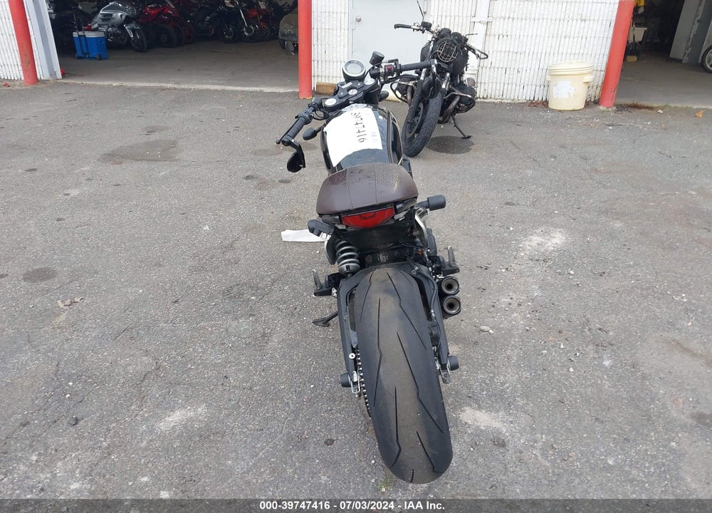 2017 DUCATI SCRAMBLER 800 VIN: ZDM15ANM7HB021049