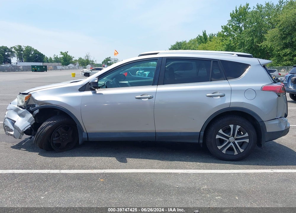 2016 TOYOTA RAV4 LE VIN: 2T3BFREVXGW492364