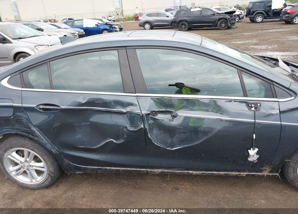 2017 CHEVROLET CRUZE LT AUTO VIN: 1G1BE5SM7H7216348
