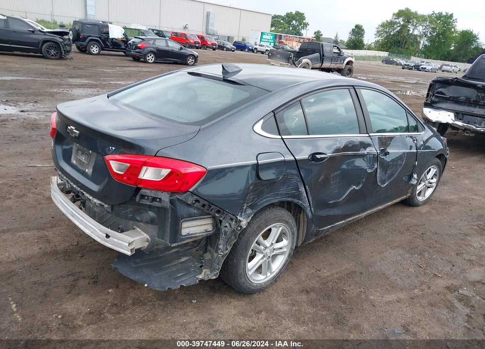2017 CHEVROLET CRUZE LT AUTO VIN: 1G1BE5SM7H7216348