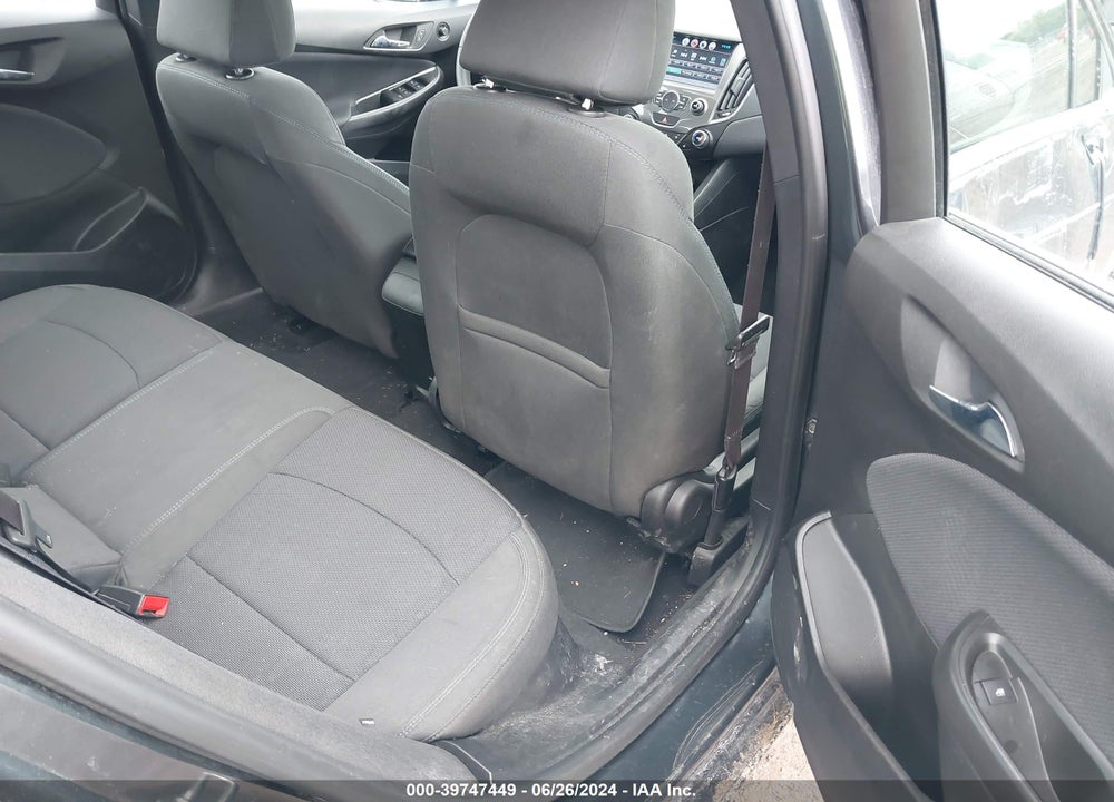 2017 CHEVROLET CRUZE LT AUTO VIN: 1G1BE5SM7H7216348