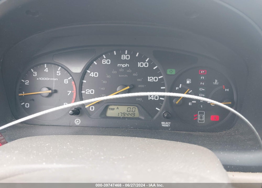 2002 HONDA ACCORD 3.0 EX VIN: 1HGCG16592A008694