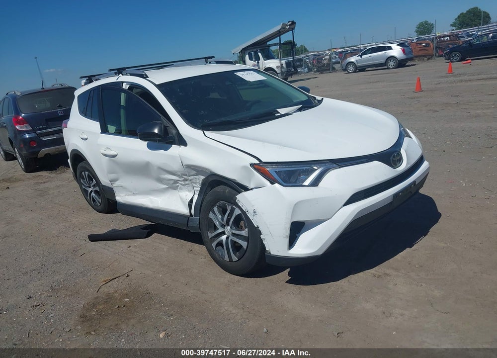 2018 TOYOTA RAV4 LE VIN: JTMZFREVXJJ155505