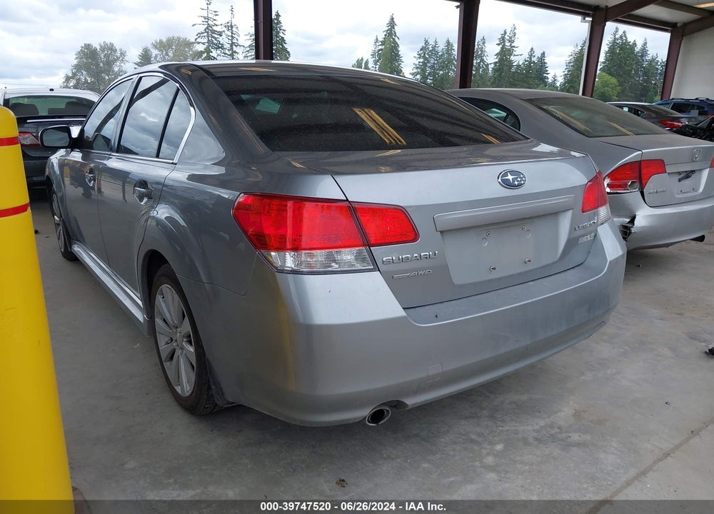 2010 SUBARU LEGACY 2.5I LIMITED VIN: 4S3BMBK67A3226529