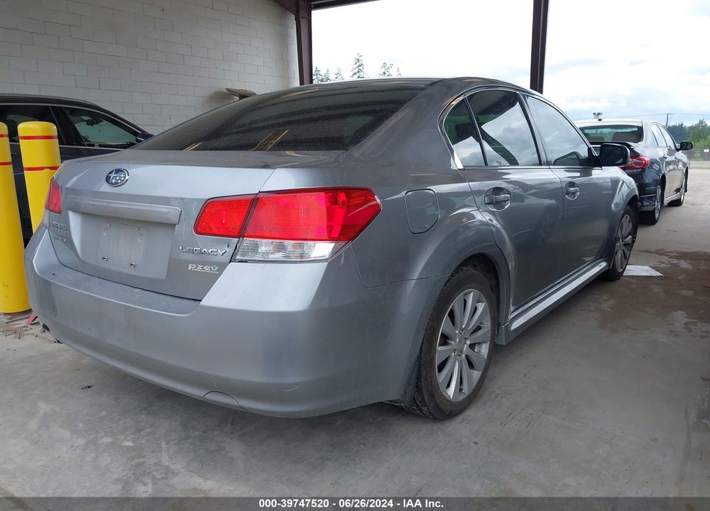 2010 SUBARU LEGACY 2.5I LIMITED VIN: 4S3BMBK67A3226529