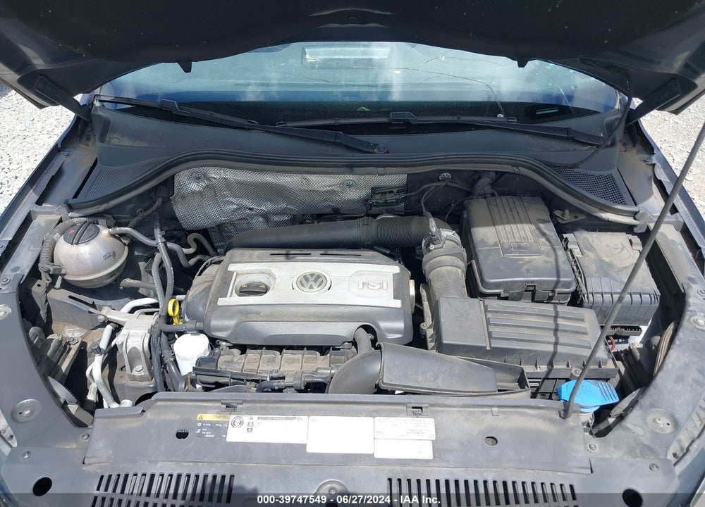 2014 VOLKSWAGEN TIGUAN S VIN: WVGBV3AX3EW589018