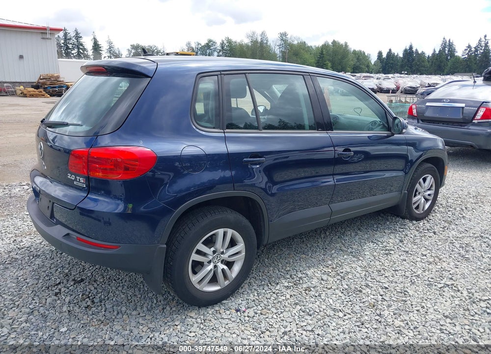 2014 VOLKSWAGEN TIGUAN S VIN: WVGBV3AX3EW589018