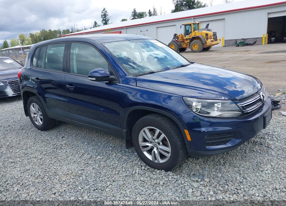 2014 VOLKSWAGEN TIGUAN S VIN: WVGBV3AX3EW589018