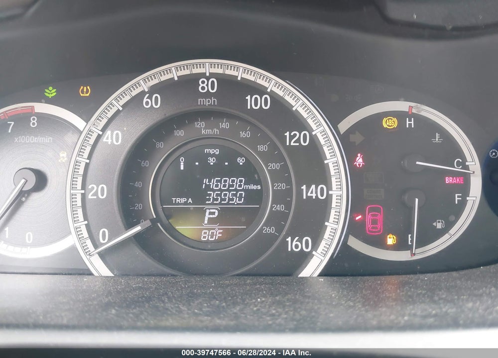 2017 HONDA ACCORD VIN: 1HGCR2F32HA258852