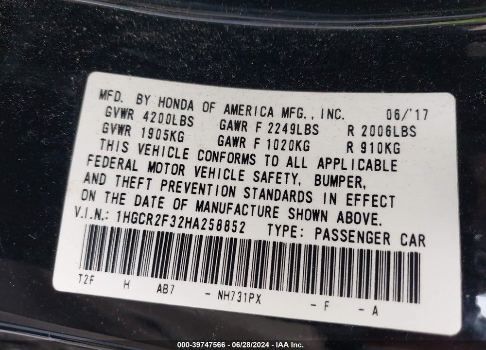 2017 HONDA ACCORD VIN: 1HGCR2F32HA258852