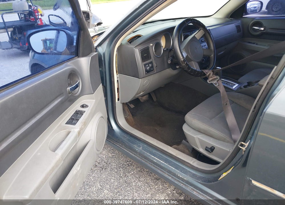 2005 DODGE MAGNUM SE VIN: 2D4FV48V95H647859