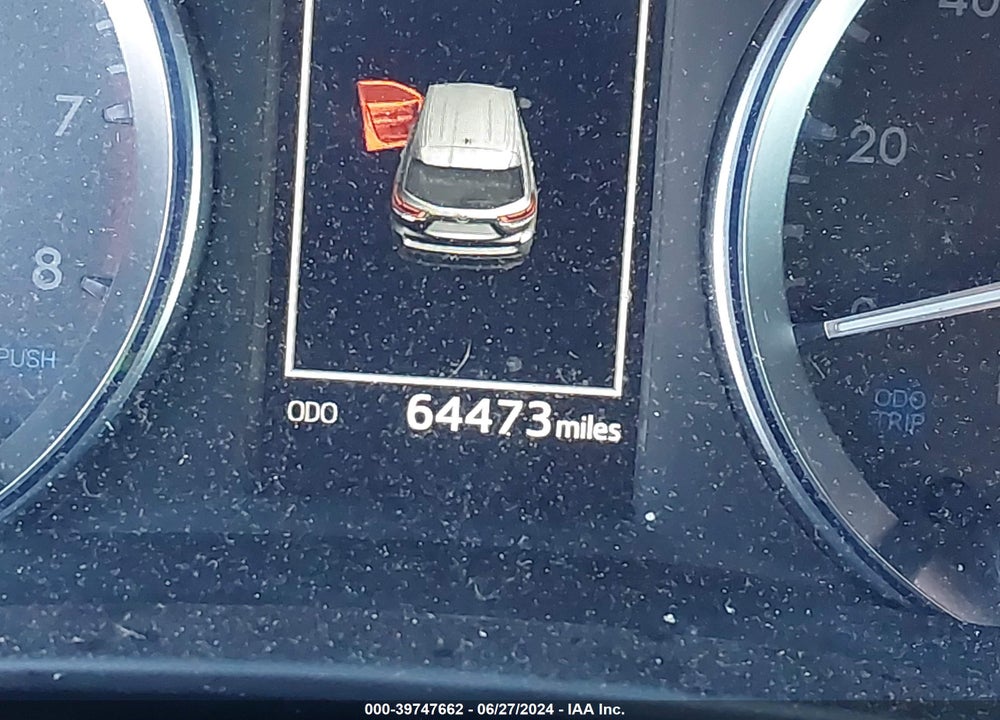2019 TOYOTA HIGHLANDER XLE VIN: 5TDKZRFH1KS565227