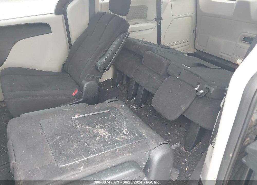 2011 DODGE GRAND CARAVAN MAINSTREET VIN: 2D4RN3DG1BR750357