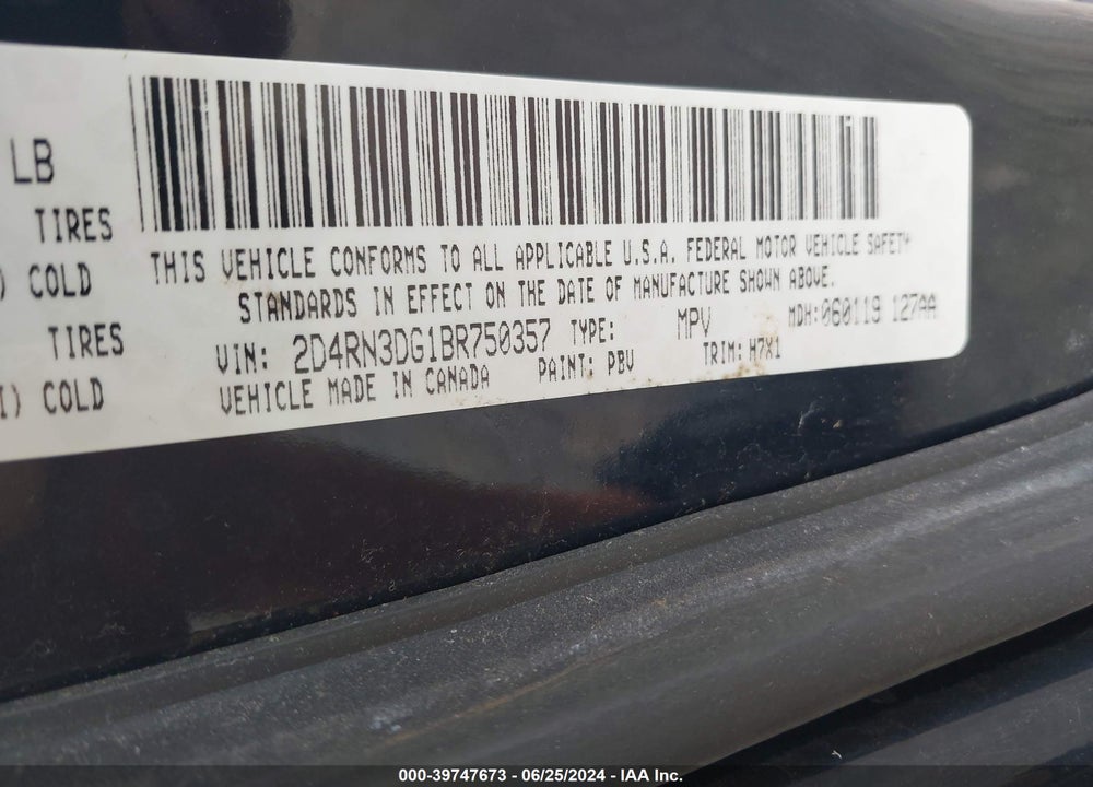 2011 DODGE GRAND CARAVAN MAINSTREET VIN: 2D4RN3DG1BR750357