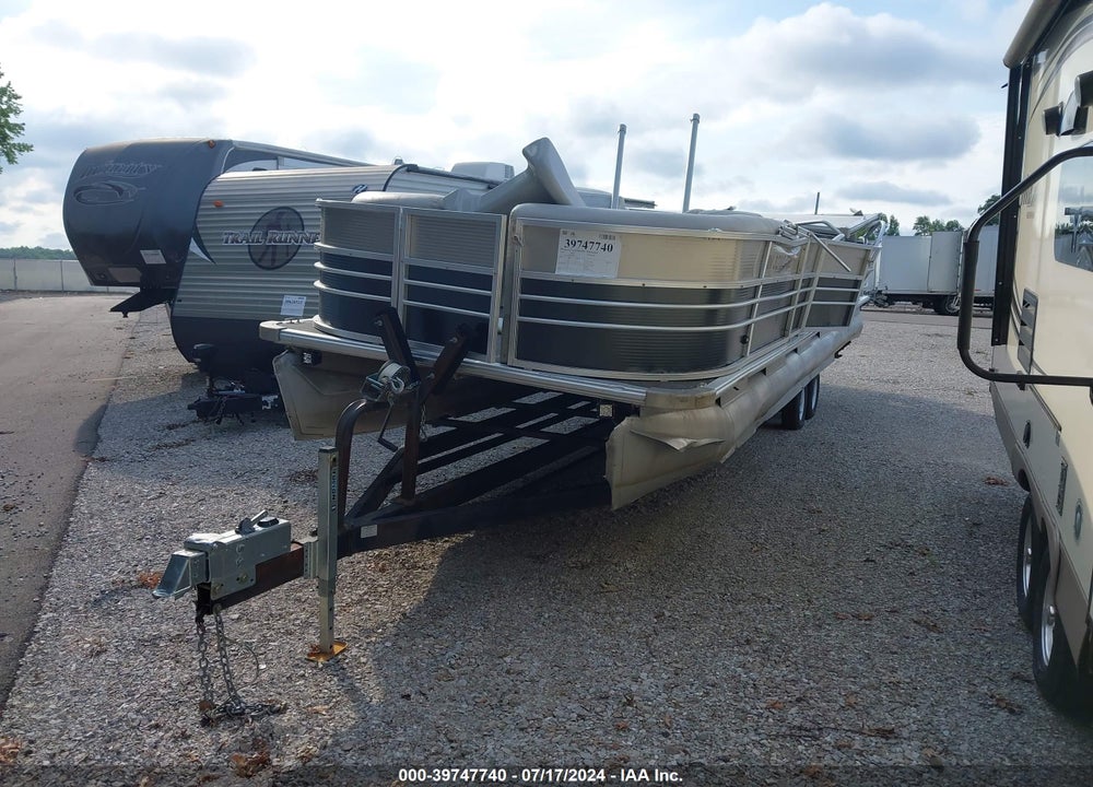 1989 BOAT TRAILER VIN: 1R0BP2825K1904867
