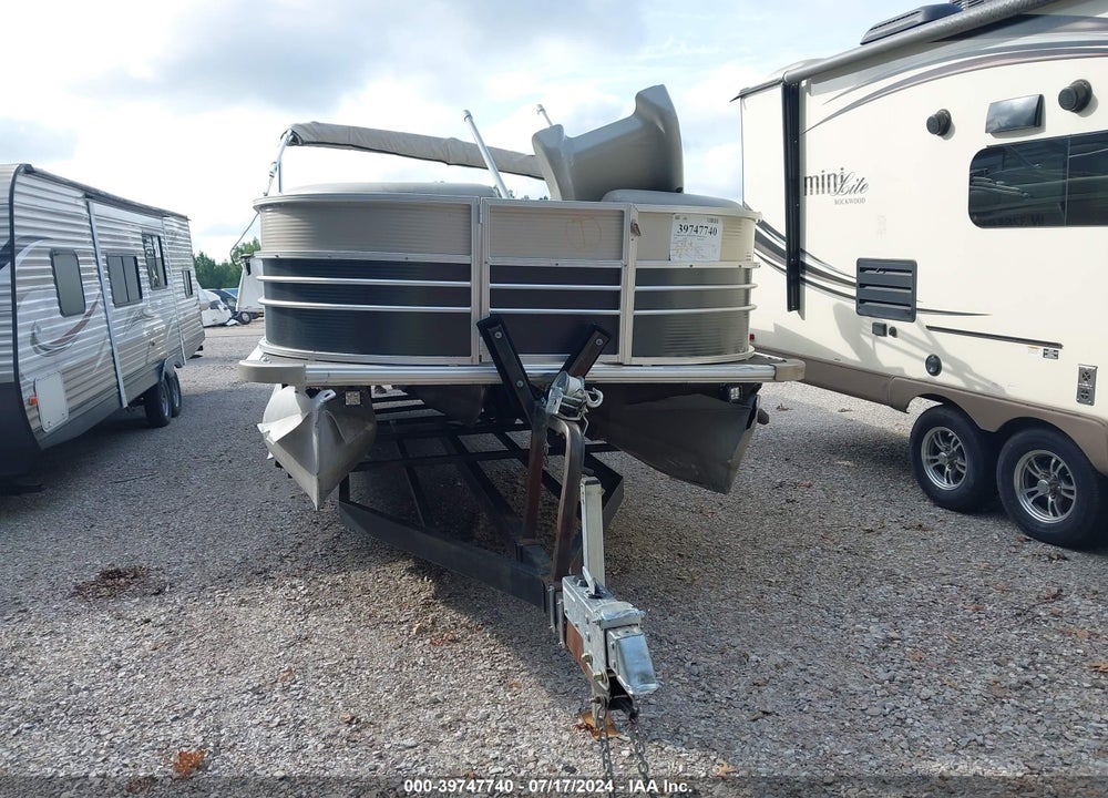 1989 BOAT TRAILER VIN: 1R0BP2825K1904867