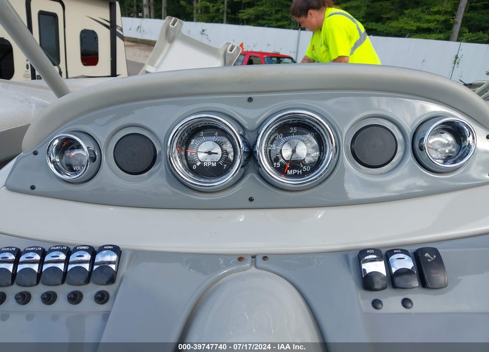 1989 BOAT TRAILER VIN: 1R0BP2825K1904867