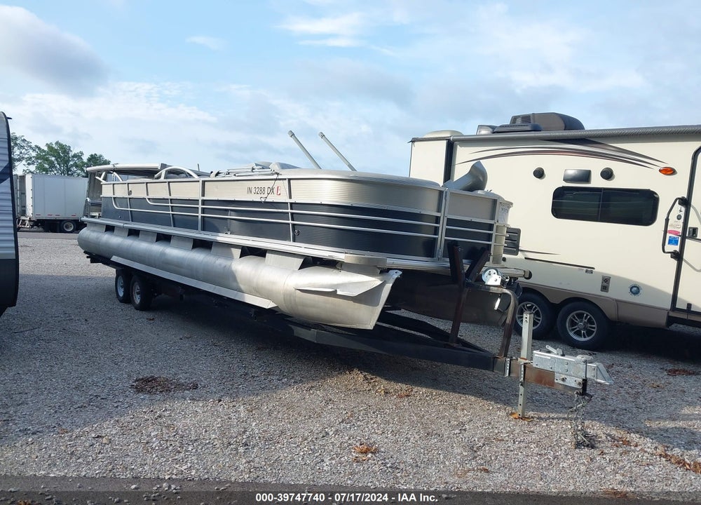 1989 BOAT TRAILER VIN: 1R0BP2825K1904867